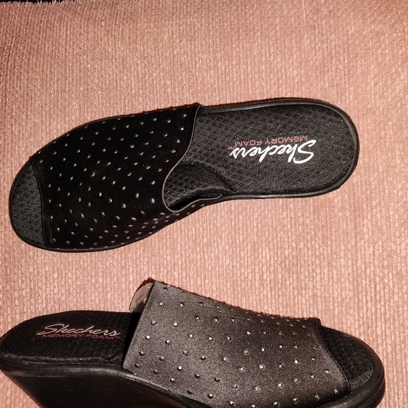 Sandals-Skechers - Picture 5 of 13